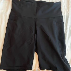 Old navy black athletic biker shorts